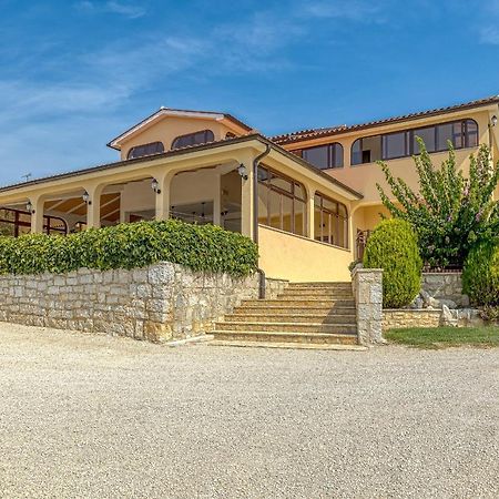 Cottage Nilda I Musalez ภายนอก รูปภาพ