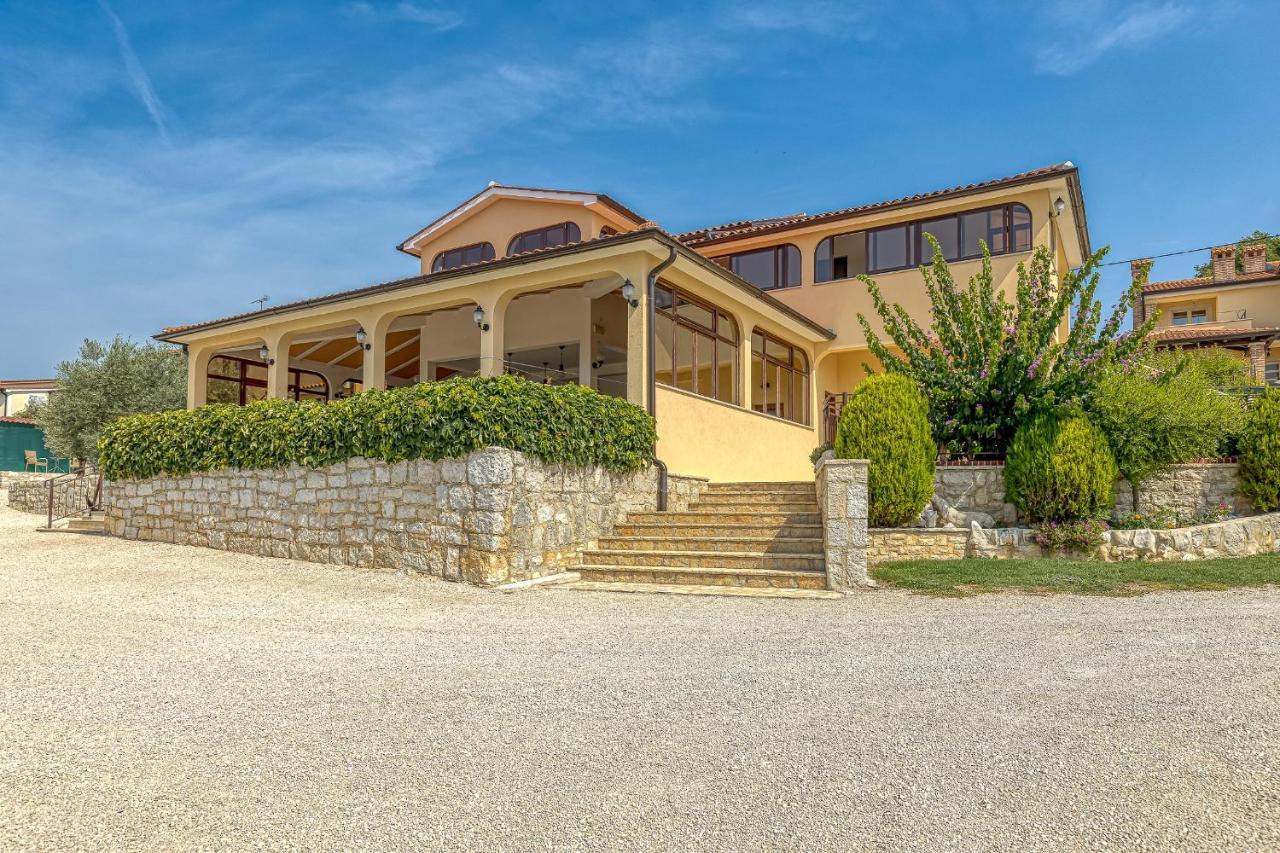 Cottage Nilda I Musalez ภายนอก รูปภาพ