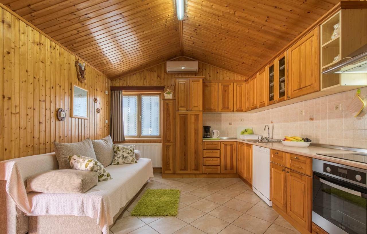 Cottage Nilda I Musalez ภายนอก รูปภาพ